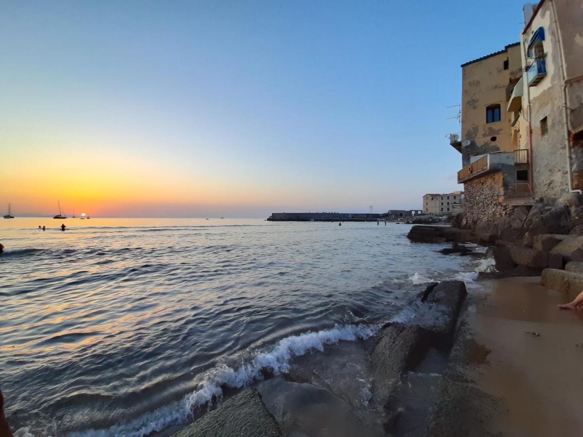 Incantevole Casa Sul Mare เชฟาลู ภายนอก รูปภาพ